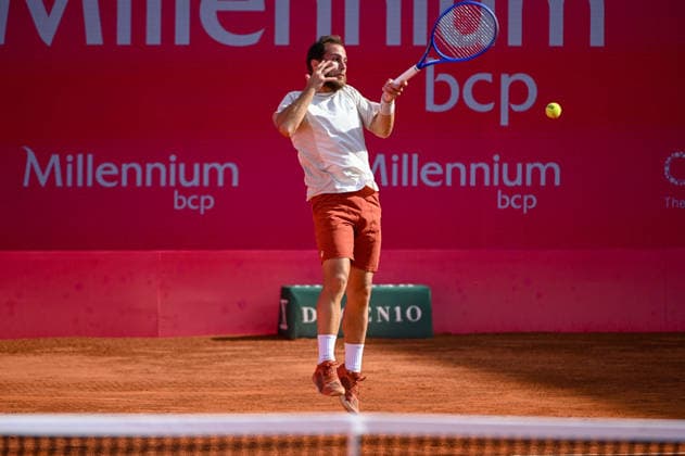 July 25, 2026, Lisbon, Lisbon, Portugal: HUGO GASTON in action during the Semi-finals at the Millennium Estoril Open ATP, Tennis Herren tennis tournament at Clube de Tenis do Estoril. Lisbon Portugal - ZUMAr238 20260725_zip_r238_025 Copyright: xRicardoxRochax