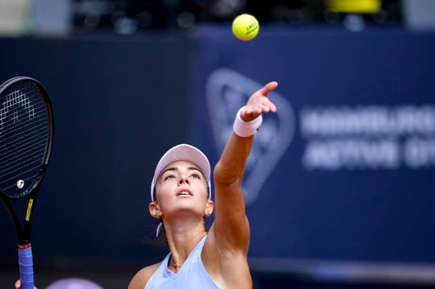 MSC Hamburg Ladies Open - Day 6 Elina Avanesyan of Armenia plays against fourth seed Anna Bondar of Hungary during their semi-final match at the 2026 MSC Hamburg Ladies Open women s tennis tournament at Am Rothenbaum in Hamburg, Germany. Hamburg Hamburg Germany  Copyright: xOwenxHammondx originalFilename:hammond-2026msch260725_np5Zo.jpg