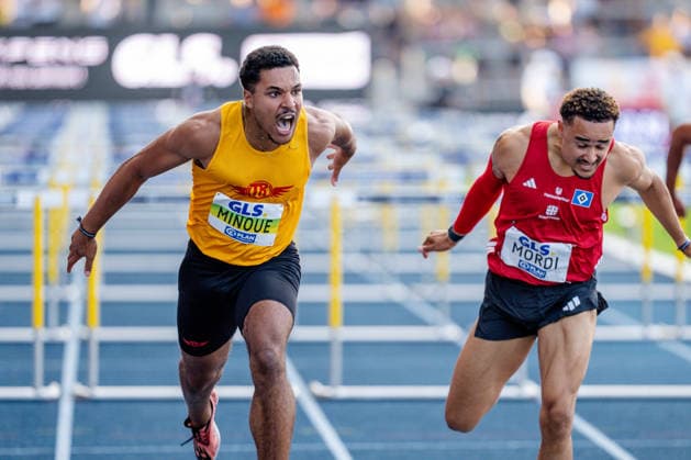 Wattenscheid, 25.07.2026, Leichathletik, Deutsche Meisterschaften, Männer, 110m Hürden Gregory MinouÃ (GER, Tracksrunner Bonn) beim Zieleinlauf Bochum-Wattenscheid Lohrheidestadion NRW Germany *** Wattenscheid, July 25, 2026, Track and Field, German Championships, Men, 110m Hurdles: Gregory MinouÃ (GER), Tracksrunner Bonn, crossing the finish line at the Lohrheidestadion in Bochum-Wattenscheid, North Rhine-Westphalia, Germany