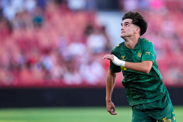 July 25, 2026, Granada, Granada, Spain: Jose Antonio Morante of Real Betis looks on during the Ciudad de Granada Trophy football match played between Granada CF and Real Betis at Nuevo Los Carmenes stadium on July 25, 2026, in Granada, Spain. Granada Spain - ZUMAa181 20260725_zaa_a181_022 Copyright: xJoaquinxCorcherox