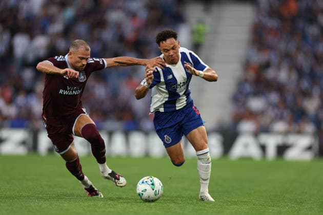 July 25, 2026, Porto, Porto, Portugal: PORTO, PORTUGAL - JULY 25: Pepe of FC Porto during the match between FC Porto and Aston Villa -for the Friendly Match at Estadio do Dragao on July 25, 2026 in Porto, Portugal. Friendly Match FC Porto X Aston Villa  - ZUMAe141 20260725_zsp_e141_084 Copyright: xLuisxEirasx