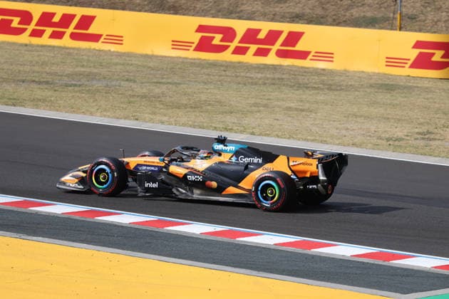25.07.2026, Hungaroring, Budapest, FORMULA 1 AWS HUNGARIAN GRAND PRIX 2026 , im Bild Oscar Piastri (AUS), McLaren Mastercard F1 Team (Photo by Milan Klemenc Hasan Bratic DeFodi Images) - *** July 25, 2026, Hungaroring, Budapest, 2026 FORMULA 1 AWS HUNGARIAN GRAND PRIX, pictured: Oscar Piastri (AUS), McLaren Mastercard F1 Team. Photo by Milan Klemenc, Hasan Bratic, DeFodi Images