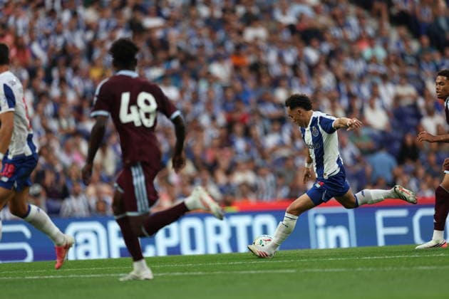 July 25, 2026, Porto, Porto, Portugal: PORTO, PORTUGAL - JULY 25: Pepe of FC Porto during the match between FC Porto and Aston Villa -for the Friendly Match at Estadio do Dragao on July 25, 2026 in Porto, Portugal. Porto Portugal - ZUMAe141 20260725_zsp_e141_095 Copyright: xLuisxEirasx