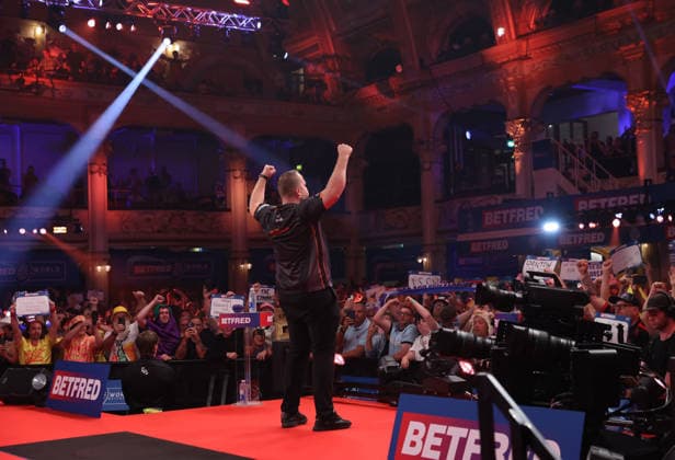 World Matchplay Darts 2026 Dirk van Duijvenbode during the World Matchplay darts at Winter Gardens, Blackpool, UK on 25 July 2026. Blackpool Winter Gardens UK Editorial use only , Copyright: xChrisxSargeantx PSI-24531-0028