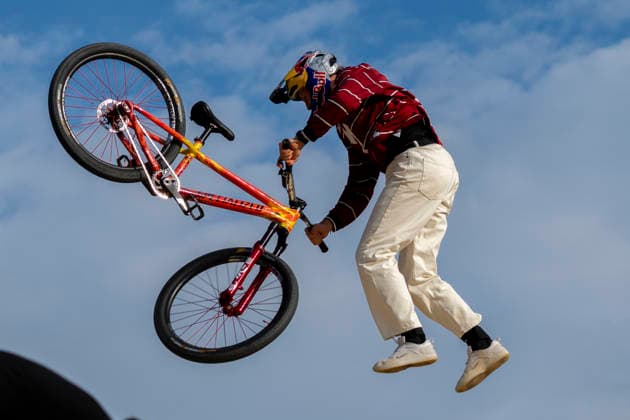 2026-07-25 - Red Bull District Ride 2026 GRONINGEN, NETHERLANDS - JULY 25: Lucas Huppert (CH) during the Red Bull District Ride 2026 at the Grote Markt on July 25, 2026 in Groningen, Netherlands Groningen Grote Markt Netherlands Content not available for redistribution in The Netherlands directly or indirectly through any third parties. Copyright: xEdwinxBlaauwbroekx