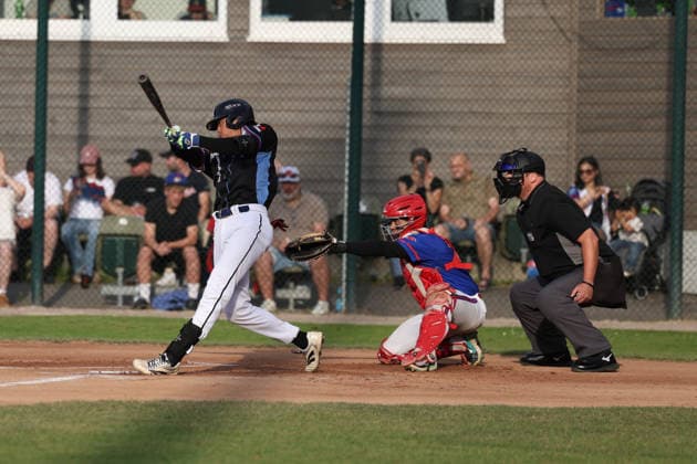 Baseballl I Herren I Saison 2026 I 1.Bundesliga I 17. Spieltag I Hamburg Stealers - Guggenberger Legionäre I 25.07.2026 Kohei Sasagawa (43, Guggenberger Legionäre) beim Schlag Hamburg Jackie-Robinson-Ballpark Hamburg Deutschland *** Baseball Men s 2026 Season Bundesliga 1 Matchday 17 Hamburg Stealers vs. Guggenberger Legionäre July 25, 2026 Kohei Sasagawa 43, Guggenberger Legionäre at bat Hamburg Jackie Robinson Ballpark, Hamburg, Germany Copyright: xLobeca RalfxHomburgx