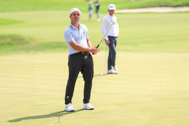 Denny McCarthy of the United States reacts to his putt missing the cup on the 18th green during the third round of the 2026 3M Open at TPC Twin Cities on July 25, 2026 in Blaine, Minnesota. CSM Blaine USA - ZUMAc04_ 20260725_zma_c04_210 Copyright: xStevenxGarciax