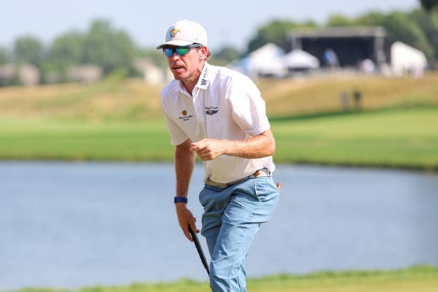 Ben Kohles of the United States reacts to his putt for birdie on the 18th green during the third round of the 2026 3M Open at TPC Twin Cities on July 25, 2026 in Blaine, Minnesota. CSM Golf 2026: PGA, Golf Herren 3M Open: Round 3  - ZUMAc04_ 20260725_zma_c04_259 Copyright: xStevenxGarciax