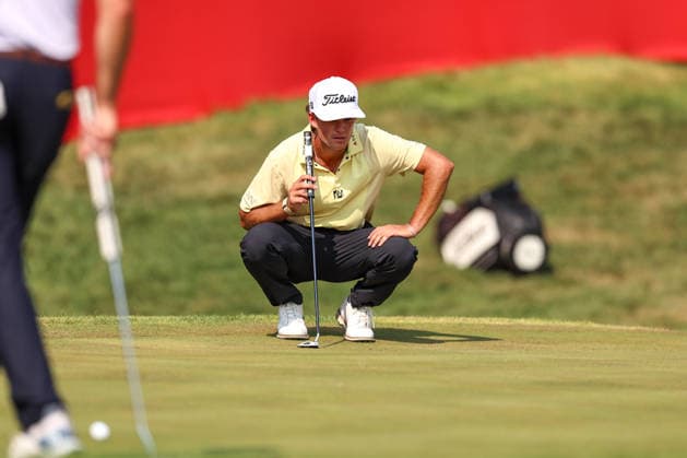 Jackson Koivun of the United States lines up a putt for eagle and the lead on the 18th green during the third round of the 2026 3M Open at TPC Twin Cities on July 25, 2026 in Blaine, Minnesota. CSM Blaine USA - ZUMAc04_ 20260725_zma_c04_235 Copyright: xStevenxGarciax