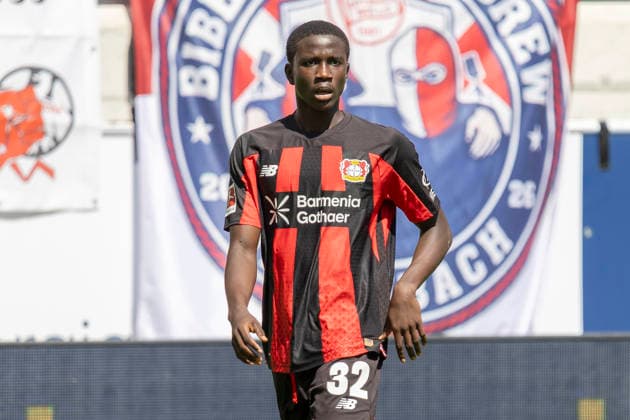 Football: Bayer Leverkusen loan Abdoulaye Faye to Celta Vigo – archive photos
