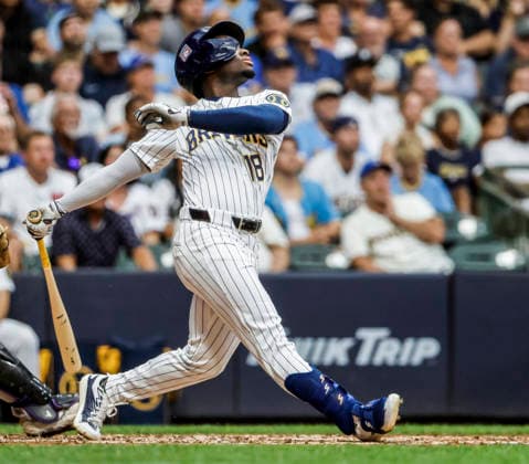 Milwaukee Brewers right fielder Luis Lara hits a two RBI double in the sixth inning of the MLB, Baseball Herren, USA game between the Colorado Rockies and the Milwaukee Brewers at American Family Field in Milwaukee, Wisconsin on Saturday July 25, 2026.  MIL20260725821 TANNENxMAURY
