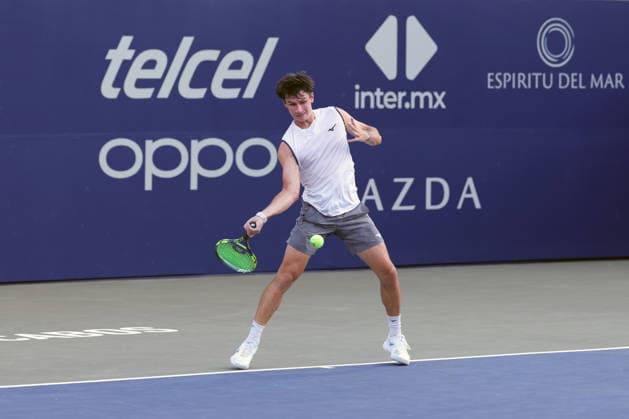 LOS CABOS TENNIS OPEN 2026 LOS CABOS TENNIS OPEN 2026 ALAN MAGADAN VS GARRETT JOHNS 25072026 LOS CABOS, MEXICO. Action photo of Alan Magadan of Mexico, during qualy game of the Los Cabos Tennis Open 2026 held at the Cabo Sports Complex in Baja California, Mexico. Foto de accion de Alan Magadan of Mexico, durante juego clasificatorio del Los Cabos Tennis Open 2026 celebrado en el Cabo Sports Complex de Baja California, Mexico. PHOTO BY IMAGENSHOP AGENCIA FOTOGRAFICA LOS CABOS BAJA CALIFORNIA MEXICO *** LOS CABOS TENNIS OPEN 2026 LOS CABOS TENNIS OPEN 2026 ALAN MAGADAN VS. GARRETT JOHNS 07 25 2026 LOS CABOS, MEXICO Action photo of Alan Magadan of Mexico during a qualifying match at the 2026 Los Cabos Tennis Open held at the Cabo Sports Complex in Baja California, Mexico Action photo of Alan Magadan of Mexico, during a qualifying match at the 2026 Los Cabos Tennis Open held at the Cabo Sports Complex in Baja California, Mexico PHOTO BY IMAGENSHOP PHOTO AGENCY LOS CABOS BAJA CALIFORNIA MEXICO Copyright: xIMAGENSHOPxAGENCIAxFOTOGRAFICAx