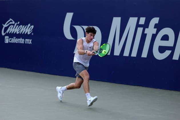 LOS CABOS TENNIS OPEN 2026 LOS CABOS TENNIS OPEN 2026 ALAN MAGADAN VS GARRETT JOHNS 25072026 LOS CABOS, MEXICO. Action photo of Alan Magadan of Mexico, during qualy game of the Los Cabos Tennis Open 2026 held at the Cabo Sports Complex in Baja California, Mexico. Foto de accion de Alan Magadan of Mexico, durante juego clasificatorio del Los Cabos Tennis Open 2026 celebrado en el Cabo Sports Complex de Baja California, Mexico. PHOTO BY IMAGENSHOP AGENCIA FOTOGRAFICA LOS CABOS BAJA CALIFORNIA MEXICO *** LOS CABOS TENNIS OPEN 2026 LOS CABOS TENNIS OPEN 2026 ALAN MAGADAN VS. GARRETT JOHNS 07 25 2026 LOS CABOS, MEXICO Action photo of Alan Magadan of Mexico during a qualifying match at the 2026 Los Cabos Tennis Open held at the Cabo Sports Complex in Baja California, Mexico Action photo of Alan Magadan of Mexico, during a qualifying match at the 2026 Los Cabos Tennis Open held at the Cabo Sports Complex in Baja California, Mexico PHOTO BY IMAGENSHOP PHOTO AGENCY LOS CABOS BAJA CALIFORNIA MEXICO Copyright: xIMAGENSHOPxAGENCIAxFOTOGRAFICAx