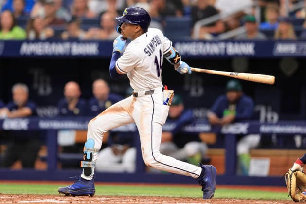 July 25, 2026, St. Petersburg, Florida, USA: Tampa Bay Rays left fielder Chandler Simpson (14) lines out to Cleveland Guardians right fielder Angel MartoÂ­nez (1) during an MLB, Baseball Herren, USA game on July 25, 2026 at Tropicana Field. The Rays beat the Guardians 3-0. St. Petersburg USA - ZUMAh180 20260725_zsp_h180_044 Copyright: xKimxHukarix