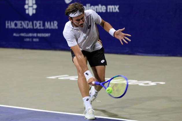 LOS CABOS TENNIS OPEN 2026 LOS CABOS TENNIS OPEN 2026 MIGUEL TOBON VS BERNARD TOMIC 25072026 LOS CABOS, MEXICO. Action photo of Miguel Tobon of Colombia, during qualy game of the Los Cabos Tennis Open 2026 held at the Cabo Sports Complex in Baja California, Mexico. Foto de accion de Miguel Tobon de Colombia, durante juego clasificatorio del Los Cabos Tennis Open 2026 celebrado en el Cabo Sports Complex de Baja California, Mexico. PHOTO BY IMAGENSHOP AGENCIA FOTOGRAFICA LOS CABOS BAJA CALIFORNIA MEXICO *** LOS CABOS TENNIS OPEN 2026 LOS CABOS TENNIS OPEN 2026 MIGUEL TOBON VS BERNARD TOMIC 07 25 2026 LOS CABOS, MEXICO Action photo of Miguel Tobon of Colombia during a qualifying match at the 2026 Los Cabos Tennis Open held at the Cabo Sports Complex in Baja California, Mexico Action photo of Miguel Tobon of Colombia, during a qualifying match at the 2026 Los Cabos Tennis Open held at the Cabo Sports Complex in Baja California, Mexico PHOTO BY IMAGENSHOP PHOTO AGENCY LOS CABOS BAJA CALIFORNIA MEXICO Copyright: xIMAGENSHOPxAGENCIAxFOTOGRAFICAx