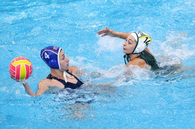 July 26, 2026, Sydney, Nsw, Australia: MARGARITA PYSTINA of Russia controls the ball under pressure from ALEXIE LAMBERT of Australia in the Women s bronze medal match between Australia and Russia during the 2026 World Aquatics Women s Water polo, Wasserball World Cup. Sydney Australia - ZUMAt173 20260726_zsp_t173_004 Copyright: xStephanexThomasx