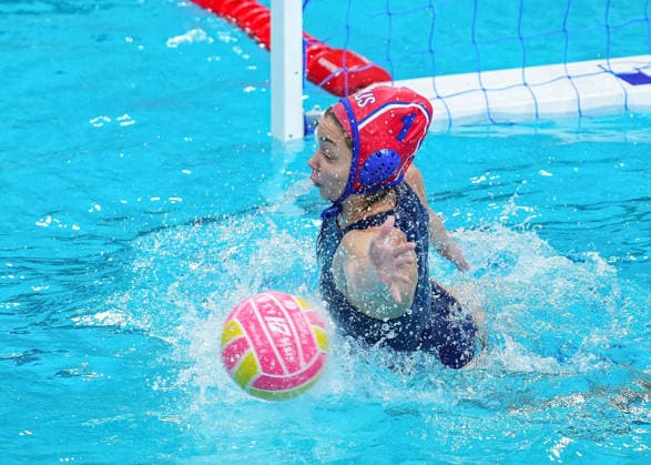 July 26, 2026, Sydney, Nsw, Australia: DIANA KHAMRAEVA of Russia attempts to make a save in the Women s bronze medal match between Australia and Russia during the 2026 World Aquatics Women s Water polo, Wasserball World Cup. Sydney Australia - ZUMAt173 20260726_zsp_t173_017 Copyright: xStephanexThomasx