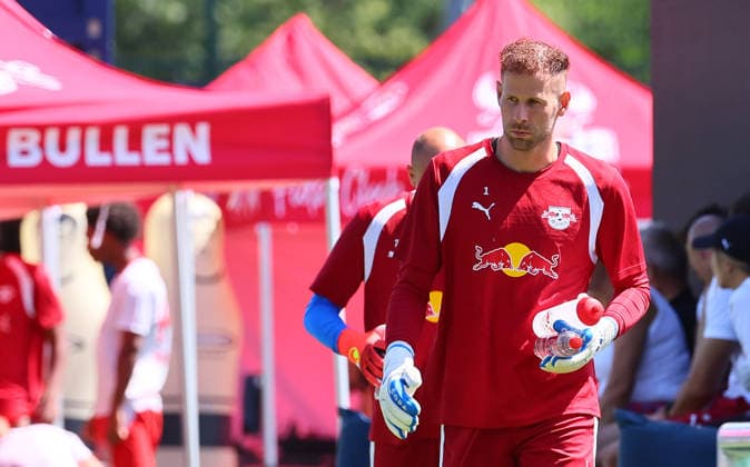 RB Leipzig Ð Ingolstadt Testspiel Leipzig, 25.07.2026, RBL Trainingszentrum, Fussball Testspiel , RB Leipzig vs. FC Ingolstaldt 04 (1:0 (1:0) , Im Bild: Torwart Peter Gulacsi (1, RB Leipzig) *** RB Leipzig vs. Ingolstadt Friendly Match, Leipzig, July 25, 2026, RBL Training Center, Soccer Friendly Match, RB Leipzig vs. FC Ingolstadt 0-1-0-1-0, Pictured: Goalkeeper Peter Gulacsi 1, RB Leipzig Picture Point