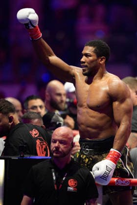 JEDDAH, SAUDI ARABIA - JULY 25: Anthony Joshua celebrates after knocking out Kristian Prenga (not pictured) during the Heavyweight contest fight between Anthony Joshua and Kristian Prenga in the Anthony Joshua v Kristian Prenga: The Comeback fight night at Jeddah Superdome on July 25, 2026 in Jeddah, Saudi Arabia.  Copyright: xKhalidxAlhaj MBxMediax