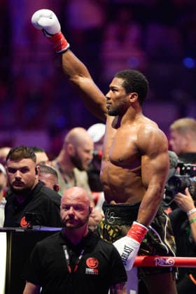 JEDDAH, SAUDI ARABIA - JULY 25: Anthony Joshua celebrates after knocking out Kristian Prenga (not pictured) during the Heavyweight contest fight between Anthony Joshua and Kristian Prenga in the Anthony Joshua v Kristian Prenga: The Comeback fight night at Jeddah Superdome on July 25, 2026 in Jeddah, Saudi Arabia.  Copyright: xKhalidxAlhaj MBxMediax