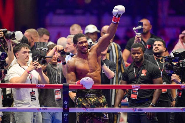 JEDDAH, SAUDI ARABIA - JULY 25: Anthony Joshua celebrates after knocking out Kristian Prenga (not pictured) during the Heavyweight contest fight between Anthony Joshua and Kristian Prenga in the Anthony Joshua v Kristian Prenga: The Comeback fight night at Jeddah Superdome on July 25, 2026 in Jeddah, Saudi Arabia.  Copyright: xKhalidxAlhaj MBxMediax