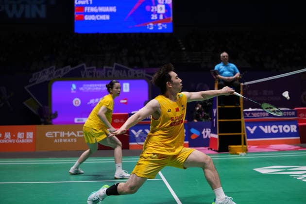 (260726) -- CHANGZHOU, July 26, 2026 -- Guo Xinwa (front) Chen Fanghui compete during the mixed doubles final match between Feng Yanzhe Huang Dongping and Guo Xinwa Chen Fanghui of China at the 2026 China Open badminton tournament in Changzhou, east China s Jiangsu Province, July 26, 2026. ) (SP)CHINA-CHANGZHOU-BADMINTON-CHINA OPEN-MIXED DOUBLES-FINAL (CN) LixBo 