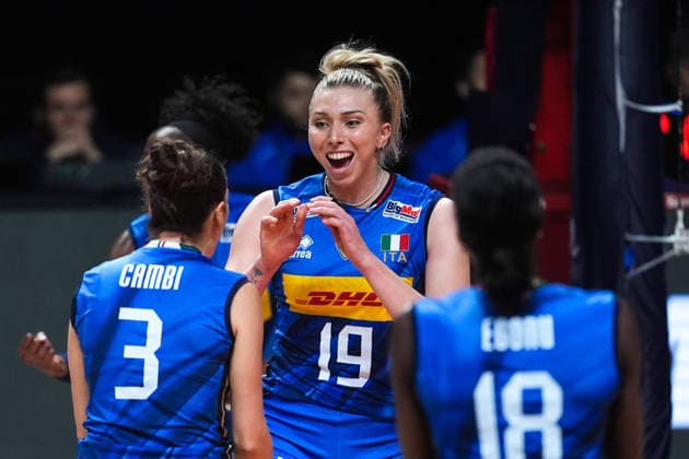China v Italy - 2026 FIVB Volleyball Nations League MACAU, CHINA - JULY 26: Sarah Luisa Fahr (19) of Italy celebrates after a point during the 2026 FIVB Women s Volleyball Nations League (VNL) third-place match between China and Italy at the East Asian Games Dome in Macau, China, on July 26, 2026. Dilara Irem Sancar Anadolu Macau China. Editorial use only. Please get in touch for any other usage.  Copyright: x2026xAnadoluxDilaraxIremxSancarx