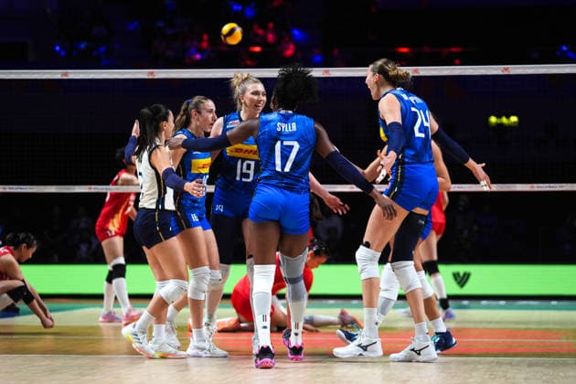 China v Italy - 2026 FIVB Volleyball Nations League MACAU, CHINA - JULY 26: Players of Italy celebrate after a point during the 2026 FIVB Women s Volleyball Nations League (VNL) third-place match between China and Italy at the East Asian Games Dome in Macau, China, on July 26, 2026. Dilara Irem Sancar Anadolu Macau China. Editorial use only. Please get in touch for any other usage.  Copyright: x2026xAnadoluxDilaraxIremxSancarx