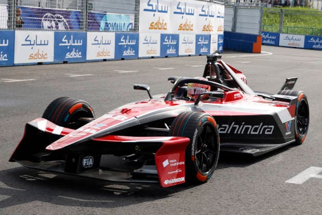 July 26, 2026, Tokyo, Japan: MAHINDRA RACING driver Edoardo Mortara (48) in action during the qualifying for the Formula E Tokyo E-Prix, round 15 of the 2025Ã¢â‚¬2026 ABB FIA Formula E World Championship, WM, Weltmeisterschaft on the temporary street circuit around the Tokyo Big Sight convention center in Tokyo. Tokyo Japan - ZUMAm191 20260726_aap_m191_021 Copyright: xRodrigoxReyesxMarinx