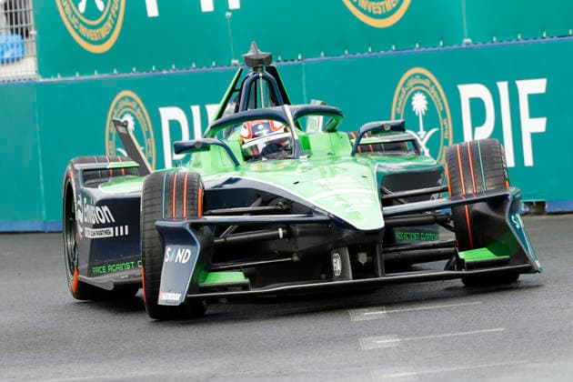 July 26, 2026, Tokyo, Japan: ENVISION RACING driver Sebastien Buemi (16) in action during the qualifying for the Formula E Tokyo E-Prix, round 15 of the 2025Ã¢â‚¬2026 ABB FIA Formula E World Championship, WM, Weltmeisterschaft on the temporary street circuit around the Tokyo Big Sight convention center in Tokyo. Formula E 2026: Tokyo E-Prix  - ZUMAm191 20260726_aap_m191_027 Copyright: xRodrigoxReyesxMarinx