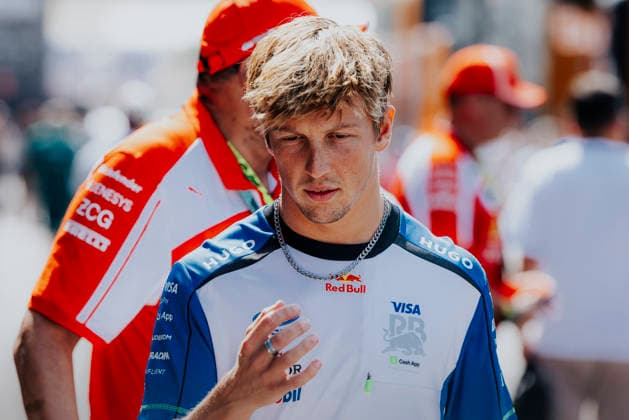 Formula 1 AWS Hungarian Grand Prix 2026 Maxime Le Juste OVERTAKE MAXPPP - Budapest 26 07 2026 30 LAWSON Liam (nzl), Visa Cash App Racing Bulls Formula One Team, portrait at the Formula 1 AWS Hungarian Grand Prix 2026, the 11th round of the 2026 FIA Formula 1 World Championship, WM, Weltmeisterschaft at the Hungaroring in Budapest, Hungary, from 23 to 26 July 2026 Budapest Hungaroring Hungary  Copyright: xOVERTAKE MAXPPPxMaximexLexJustex OVT202607262289 OVT202607262289