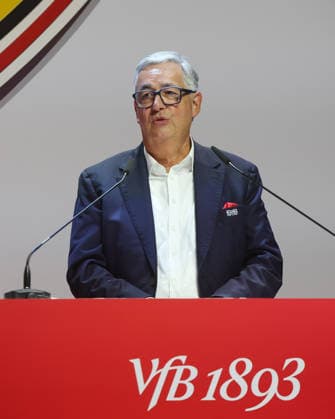 Stuttgart , VfB Stuttgart Mitgliederversammlung 2026 , Präsident Dietmar Allgaier *** Stuttgart, VfB Stuttgart 2026 General Meeting, President Dietmar Allgaier