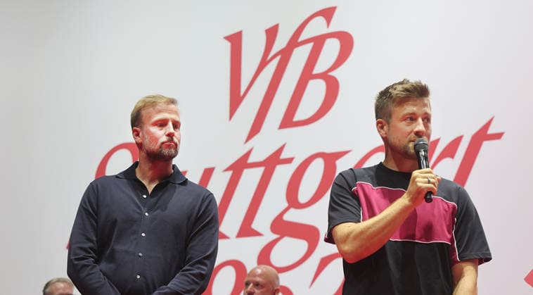 Stuttgart , VfB Stuttgart Mitgliederversammlung 2026 , von links: Sebastian Hoeneß Nico Schneck *** Stuttgart, VfB Stuttgart 2026 General Meeting, from left: Sebastian Hoeneß, Nico Schneck