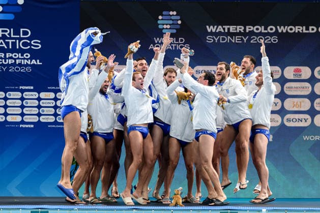 Water polo, Wasserball WORLD CUP, Greece win the gold medal after the Men™s Gold Medal Water Polo World Cup Final match between Hungary and Greece at Sydney Olympic Park Aquatic Centre in Sydney, Sunday, July 26, 2026. ( NO ARCHIVING, EDITORIAL USE ONLY SYDNEY NEW SOUTH WALES AUSTRALIA  Copyright: xSTEVENxMARKHAMx 20260726197271407680