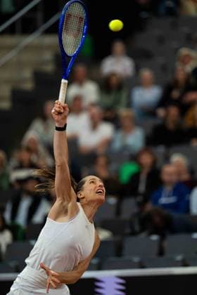 Andrea Petkovic (GER) Aufschlag, Angabe, Service, GER, Martina Hingis vs Andrea Petkovic, Tennis, MSC Hamburg Ladies Open WTA, Tennis Damen 250, Showmatch, 26.07.2026 GER, Martina Hingis vs Andrea Petkovic, Tennis, MSC Hamburg Ladies Open WTA 250, Showmatch, 26.07.2026 Hamburg *** Andrea Petkovic GER Serve, Serve, GER, Martina Hingis vs. Andrea Petkovic, Tennis, MSC Hamburg Ladies Open WTA 250, Exhibition Match, July 26, 2026 GER, Martina Hingis vs. Andrea Petkovic, Tennis, MSC Hamburg Ladies Open WTA 250, Exhibition Match, July 26, 2026, Hamburg Copyright: xEibner-Pressefoto MaxxVincenx EP_MVN