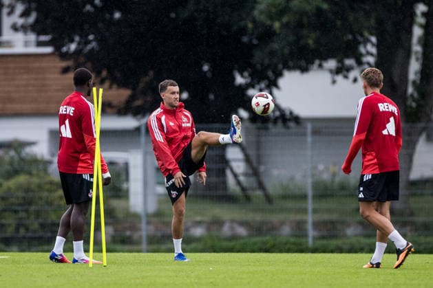 ST. JOHANN IN TIROL, AUSTRIA - JULY 26: Luca Waldschmidt (1. FC Koeln, 7) controls the ball during a training session at trainings camp in Kitzbuehel of season 2026 27 at Koasastadion on July 26, 2026 in St. Johann in Tirol, Austria. Austria Copyright: xSteffiexWunderlx