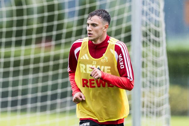 ST. JOHANN IN TIROL, AUSTRIA - JULY 26: Paul Okon-Engstler (1. FC Koeln, 23) during a training session at trainings camp in Kitzbuehel of season 2026 27 at Koasastadion on July 26, 2026 in St. Johann in Tirol, Austria. Austria Copyright: xSteffiexWunderlx