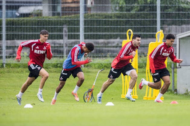 ST. JOHANN IN TIROL, AUSTRIA - JULY 26: Jonathan Friemel ( 1. FC Koeln, 39), Nilas Yacobi (1. FC Koeln, 42), Luka Lochoshvili (1. FC Koeln, 24), Jahmai Simpson-Pusey (1. FC Koeln, 22) running during a training session at trainings camp in Kitzbuehel of season 2026 27 at Koasastadion on July 26, 2026 in St. Johann in Tirol, Austria. Austria Copyright: xSteffiexWunderlx