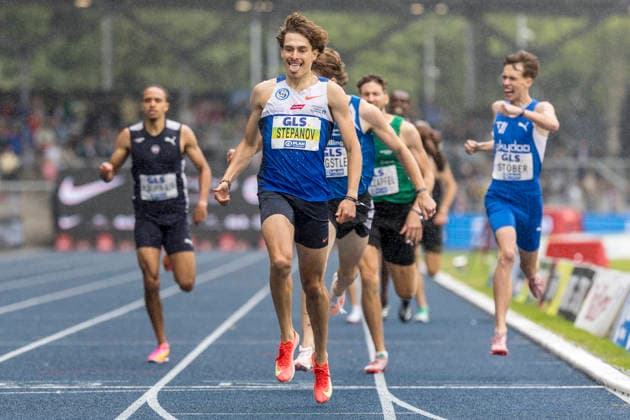 Deutsche Leichtathletik-Meisterschaften; Bochum-Wattenscheid, 26.07.2026 Alexander Stepanov (VfL Sindelfingen) gewinnt die 800m und ist Deutscher Meister; Deutsche Leichtathletik-Meisterschaften am 26.07.2026 im Lorheide-Stadion, Bochum-Wattenscheid (Nordrhein-Westfalen). *** German Track and Field Championships, Bochum-Wattenscheid, July 26, 2026: Alexander Stepanov of VfL Sindelfingen wins the 800m and is crowned German champion at the German Track and Field Championships on July 26, 2026, at Lorheide Stadium in Bochum-Wattenscheid, North Rhine-Westphalia Copyright: xBEAUTIFULxSPORTS AxelxKohringx