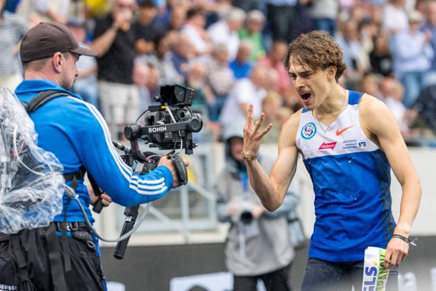 Deutsche Leichtathletik-Meisterschaften; Bochum-Wattenscheid, 26.07.2026 Alexander Stepanov (VfL Sindelfingen) gewinnt die 800m und ist Deutscher Meister; Deutsche Leichtathletik-Meisterschaften am 26.07.2026 im Lorheide-Stadion, Bochum-Wattenscheid (Nordrhein-Westfalen). *** German Track and Field Championships, Bochum-Wattenscheid, July 26, 2026: Alexander Stepanov of VfL Sindelfingen wins the 800m and is crowned German champion at the German Track and Field Championships on July 26, 2026, at Lorheide Stadium in Bochum-Wattenscheid, North Rhine-Westphalia Copyright: xBEAUTIFULxSPORTS AxelxKohringx