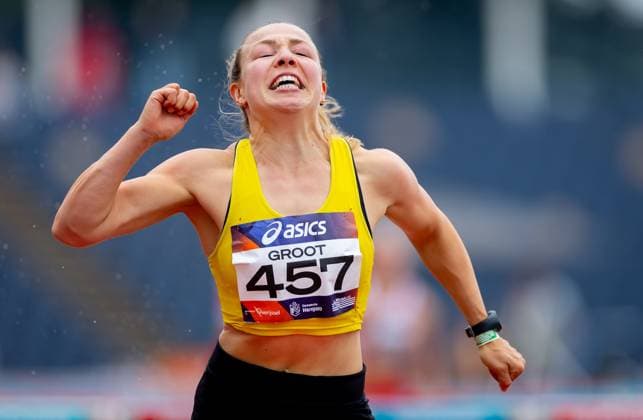 HENGELO - Mira Groot in action in the 100m hurdles on the second and final day of the Dutch Indoor Athletics Championships at the Fanny Blankers-Koen Stadium. IRIS VAN DEN BROEK ANP xVIxANPxSportx xxANPxIVx 564334805 originalFilename: 564334805.jpg
