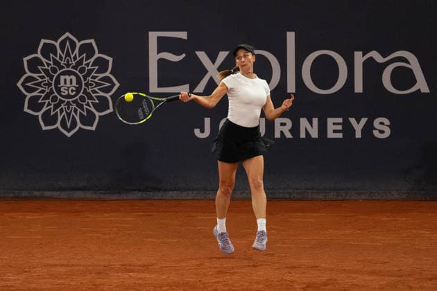 Tamara Korpatsch (GER) im Bild am Ball, Aktion, GER, Anna Bondar vs Tamara Korpatsch, Tennis, MSC Hamburg Ladies Open WTA, Tennis Damen 250, Finale, 26.07.2026 GER, Anna Bondar vs Tamara Korpatsch, Tennis, MSC Hamburg Ladies Open WTA 250, Finale, 26.07.2026 Hamburg *** Tamara Korpatsch (GER) pictured at the net, in action, GER, Anna Bondar vs. Tamara Korpatsch, tennis, MSC Hamburg Ladies Open WTA 250, Final, July 26, 2026, GER, Anna Bondar vs. Tamara Korpatsch, tennis, MSC Hamburg Ladies Open WTA 250, final, July 26, 2026, Hamburg Copyright: xEibner-Pressefoto MaxxVincenx EP_MVN