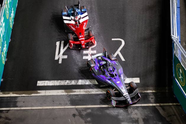 2026 FORMULA E TOKYO ePRIX 94 WEHRLEIN Pascal (ger), Porsche Formula E Team, Porsche 99X Electric, action during the Tokyo ePrix, 14th and 15th round of the 2025-26 ABB FIA Formula E World Championship, WM, Weltmeisterschaft on the Tokyo Street Circuit from July 24 to 26, 2026 in Tokyo, Japan - TokyoJapan  Copyright: xDamienxDoumerguex