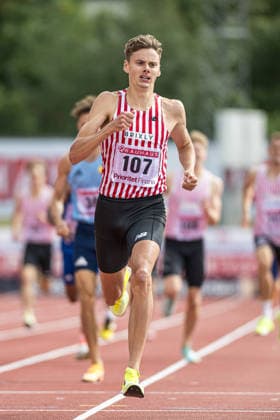 260726 Samuel Pihlström, Hälle IF, tävlar i herrarnas 800 meter under dag 3 av friidrotts-SM den 26 juli 2026 i Uppsala. *** July 26, 2026: Samuel Pihlström of Hälle IF will compete in the men’s 800-meter race on Day 3 of the Swedish Track and Field Championships on July 26, 2026, in Uppsala  Copyright: ARONxBROMAN BB260726AM054