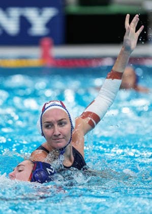July 26, 2026, Sydney, Nsw, Australia: PAIGE HAUSCHILD of United States defends against ARIADNA RUIZ BARRIL of Spain in the Women s gold medal match between Spain and the United States during the 2026 World Aquatics Women s Water polo, Wasserball World Cup. Sydney Australia - ZUMAt173 20260726_zsp_t173_053 Copyright: xStephanexThomasx