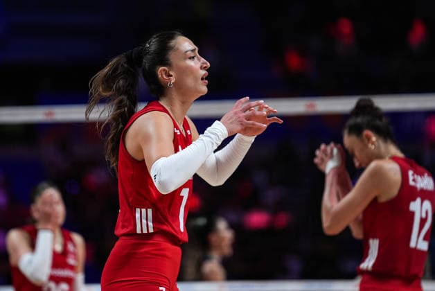 Turkiye v Brazil - 2026 FIVB Volleyball Nations League MACAO, CHINA - JULY 26: Hande Baladin of Turkiye reacts during the 2026 FIVB Volleyball Nations League (VNL) women s final match between Turkiye and Brazil at the East Asian Games Dome in Macao, China, on July 26, 2026. Dilara Irem Sancar Anadolu Macao China. Editorial use only. Please get in touch for any other usage.  Copyright: x2026xAnadoluxDilaraxIremxSancarx