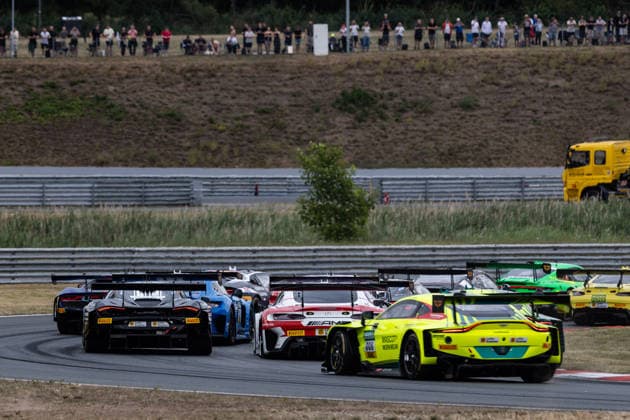 GER, DTM, 9. & 10. Lauf, Motorsport Arena Oschersleben 26.07.2026, Motorsport Arena, Oschersleben, GER, DTM, 9. & 10. Lauf, Motorsport Arena Oschersleben Start zum Rennen Â Foto: Alexander Trienitz Oschersleben Motorsport Arena Sachsen-Anhalt Deutschland *** GER, DTM, Round 9 of 10, Motorsport Arena Oschersleben, July 26, 2026, Motorsport Arena, Oschersleben, GER, DTM, Round 9 of 10, Motorsport Arena Oschersleben: Start of the race. Photo by Alexander Trienitz, Oschersleben Motorsport Arena, Saxony-Anhalt, Germany