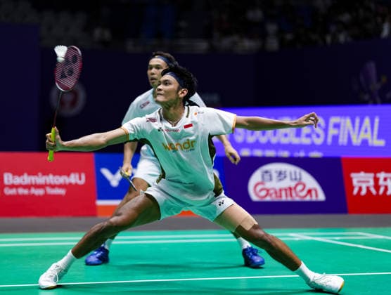 (260726) -- CHANGZHOU, July 26, 2026 -- Fajar Alfian Muhammad Shohibul Fikri (front) compete during the men s doubles final match between Fajar Alfian Muhammad Shohibul Fikri of Indonesia and Kim Won Ho Seo Seung Jae of South Korea at the China Open 2026 badminton tournament in Changzhou, east China s Jiangsu Province, July 26, 2026. ) (SP)CHINA-CHANGZHOU-BADMINTON-CHINA OPEN-MEN S DOUBLES-FINAL (CN) SunxFei 