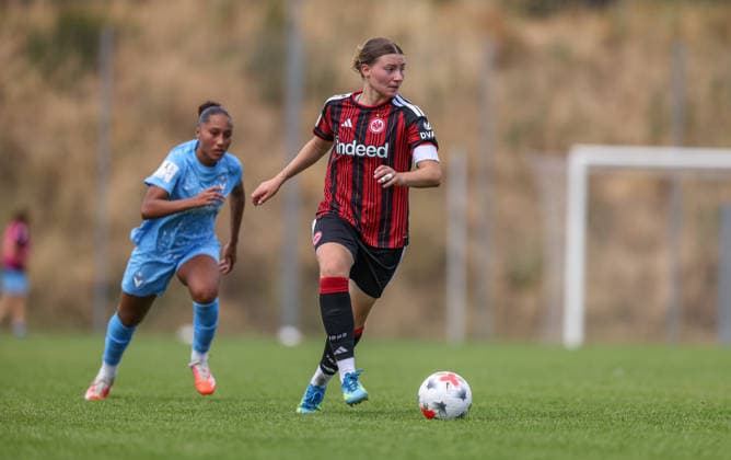 GER, Frankfurt, Eintracht Frankfurt II vs Viktoria Berlin, Vorbereitung, Fussball, DFB, Spielzeit 2026 2027, Sportpark Preungesheim, Testspiel im Bild: Tessa Zimmermann (Eintracht Frankfurt Frauen II 31) DFB DFL REGULATIONS PROHIBIT ANY USE OF PHOTOGRAPHS AS IMAGE SEQUENCES AND OR QUASI-VIDEO, 26.07.2026 *** GER, Frankfurt, Eintracht Frankfurt II vs. Viktoria Berlin, Preseason, Soccer, DFB, 2026–2027 Season, Sportpark Preungesheim, Photo from the friendly match: Tessa Zimmermann, Eintracht Frankfurt Women II 31. DFB and DFL regulations prohibit any use of photographs as image sequences and or quasi-video. July 26, 2026 Copyright: HMBxMedia HendrikxHamelau