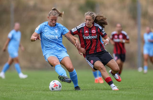 GER, Frankfurt, Eintracht Frankfurt II vs Viktoria Berlin, Vorbereitung, Fussball, DFB, Spielzeit 2026 2027, Sportpark Preungesheim, Testspiel im Bild v.l.: Toma Ihlenburg (Viktoria Berlin 4), Charlotte Sophie Rohs (Eintracht Frankfurt 9) DFB DFL REGULATIONS PROHIBIT ANY USE OF PHOTOGRAPHS AS IMAGE SEQUENCES AND OR QUASI-VIDEO, 26.07.2026 *** GER, Frankfurt, Eintracht Frankfurt II vs. Viktoria Berlin, Preseason, Soccer, DFB, 2026–2027 Season, Sportpark Preungesheim, Friendly Match: Pictured from left: Toma Ihlenburg, Viktoria Berlin 4, Charlotte Sophie Rohs, Eintracht Frankfurt 9. DFB and DFL regulations prohibit any use of photographs as image sequences and or quasi-video. July 26, 2026 Copyright: HMBxMedia HendrikxHamelau